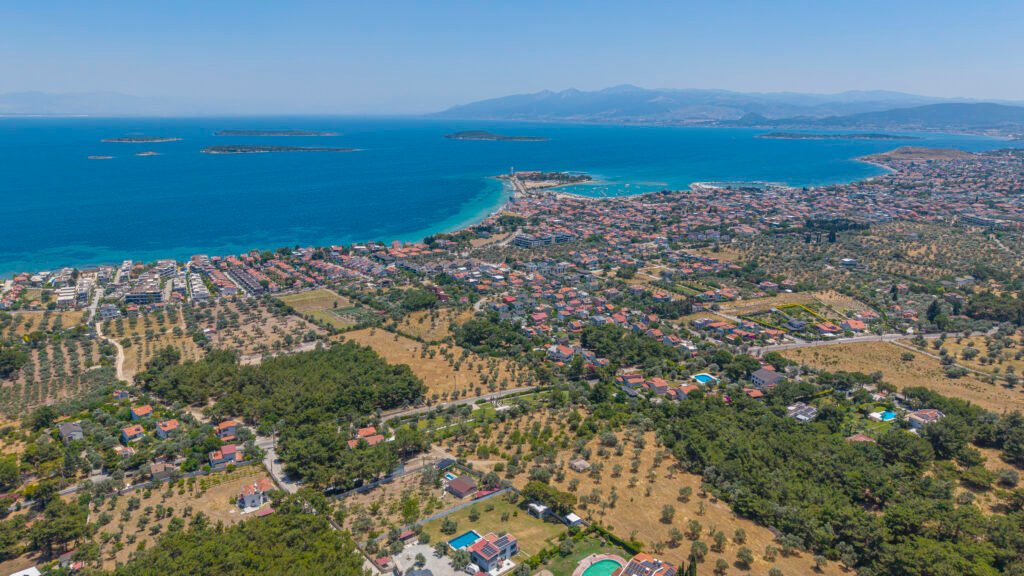 Urla Çeşmealtı Revizyon Planında Satılık Arazi